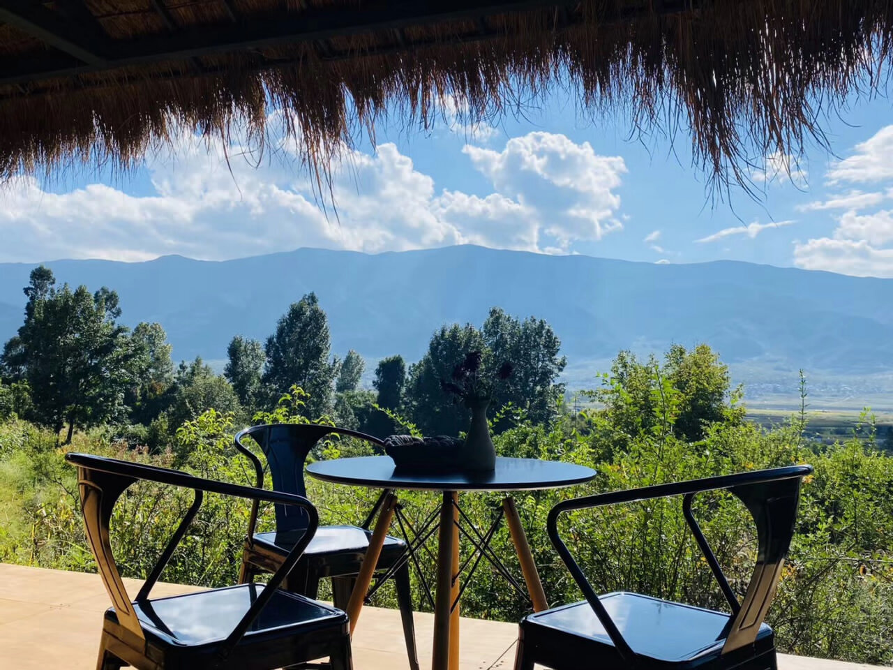 大理洱源鳳羽稻田劇場(chǎng)