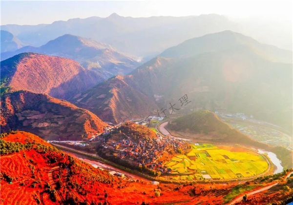 一大波美圖來(lái)襲，帶你賞罕見(jiàn)的大理云龍?zhí)珮O奇觀！